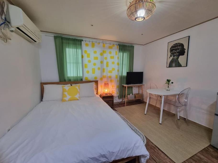 #a6 Open Sale - 5mins To Hongdae Station